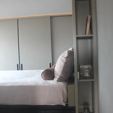 Zandvoortverhuur Lejlighed *
